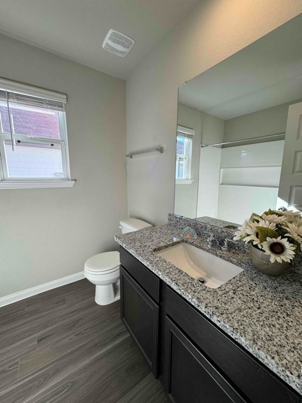 4922 Luke Mathew Dr - Photo 4 of 14