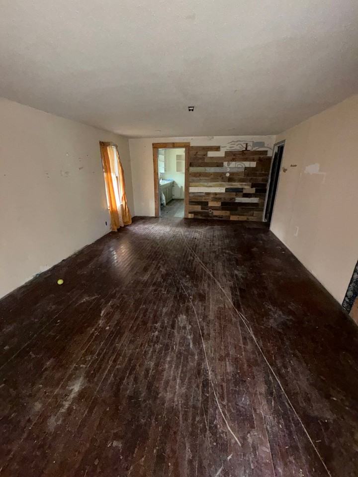 3024 Glenwood Ave - Photo 2 of 20