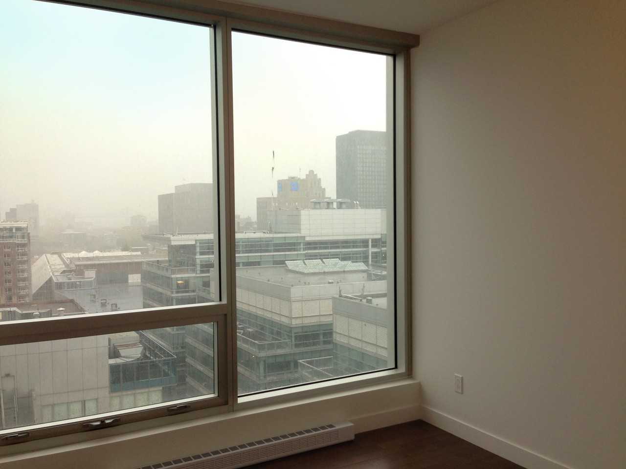 495 Avenue Viger Ouest - Photo 5 of 17