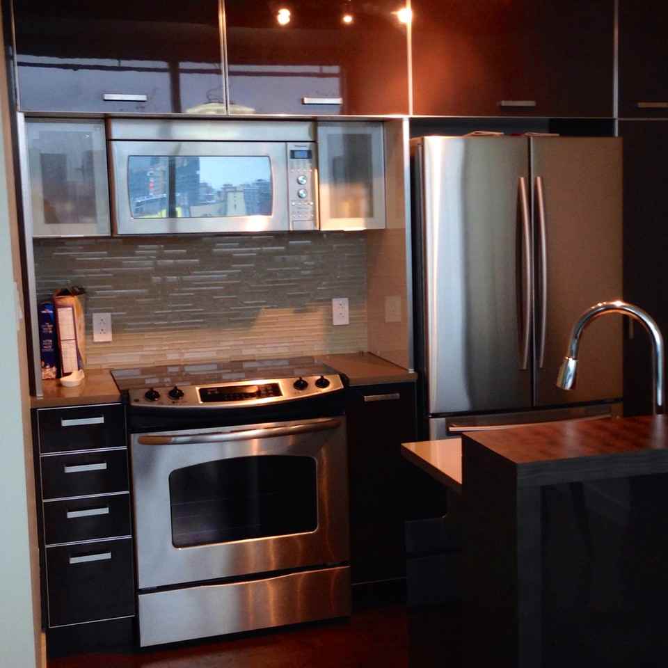 495 Avenue Viger Ouest - Photo 2 of 17