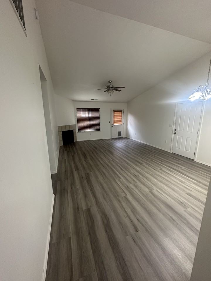 940 N 16th St #NA - Photo 7 of 13