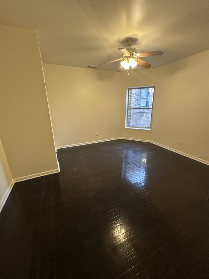 6943 S Dorchester Ave #3S - Photo 5 of 10