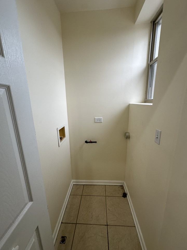 6943 S Dorchester Ave #3S - Photo 7 of 10