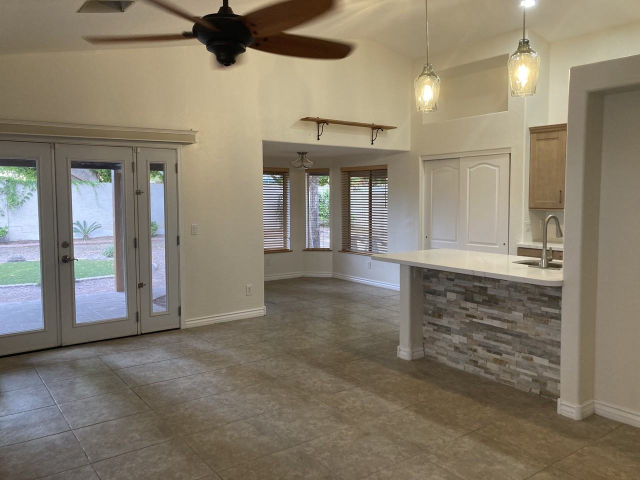 1503 W Pacific Dr #NA - Photo 4 of 20