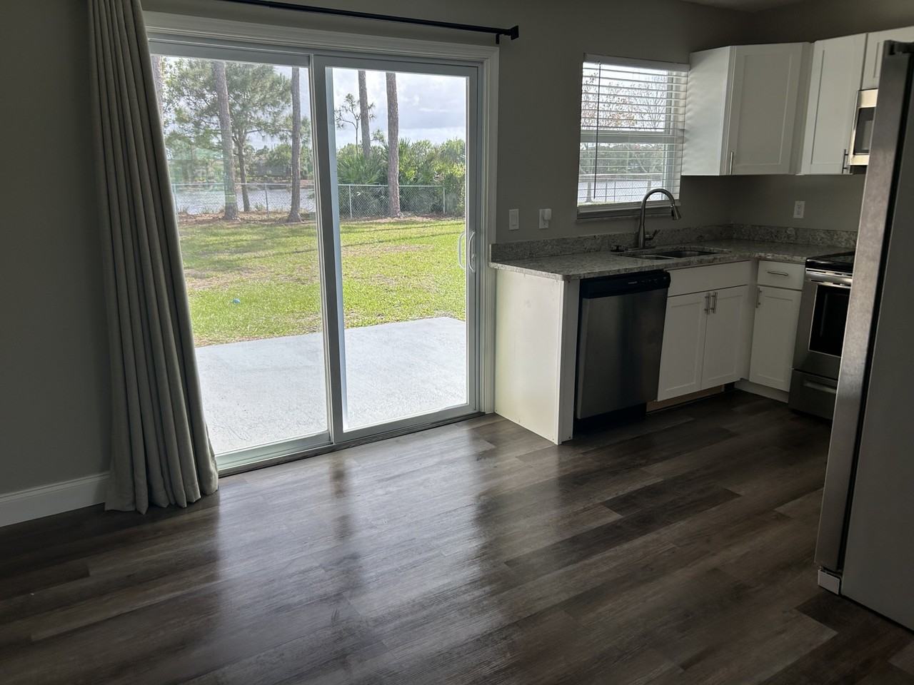 2380 Se Harrington Ave #NA - Photo 5 of 26