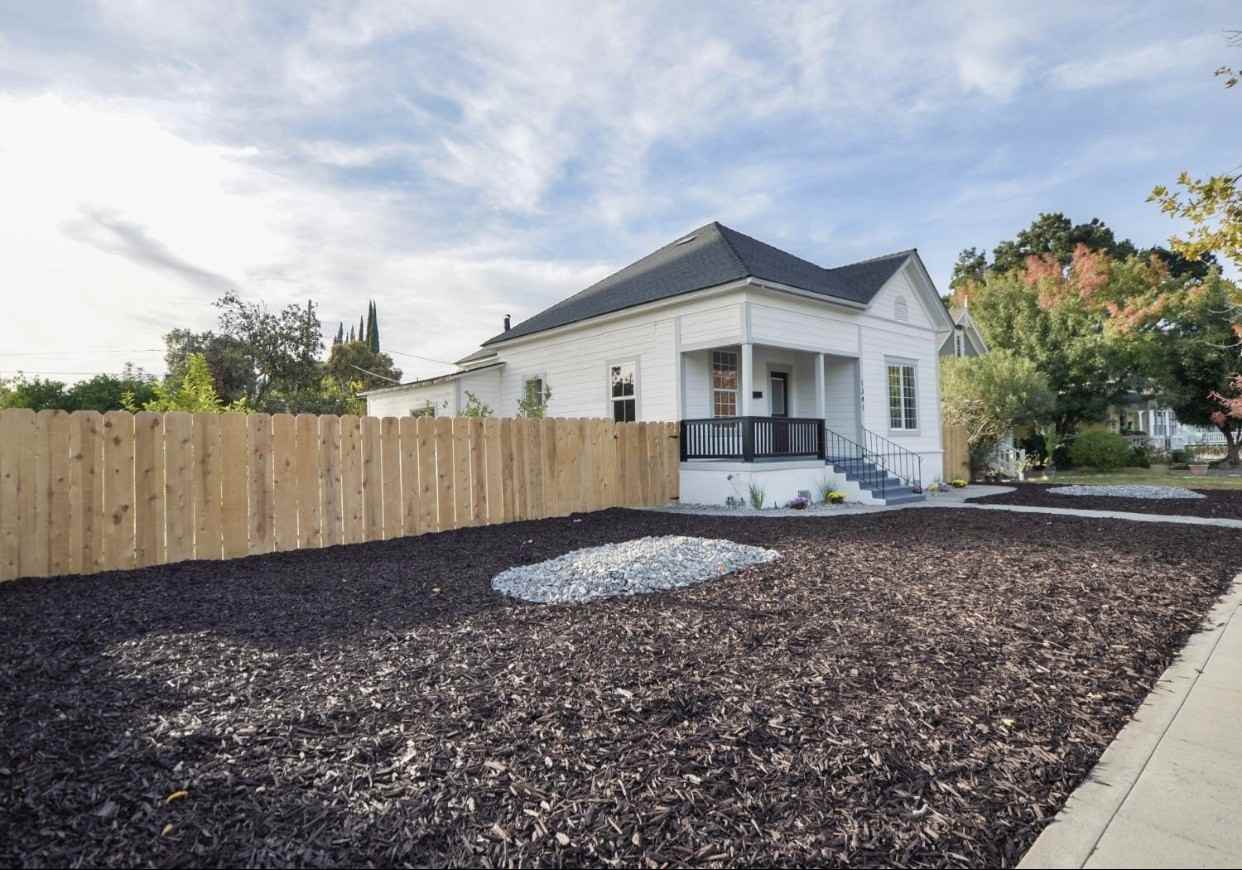 1341 P St #NA - Photo 2 of 8