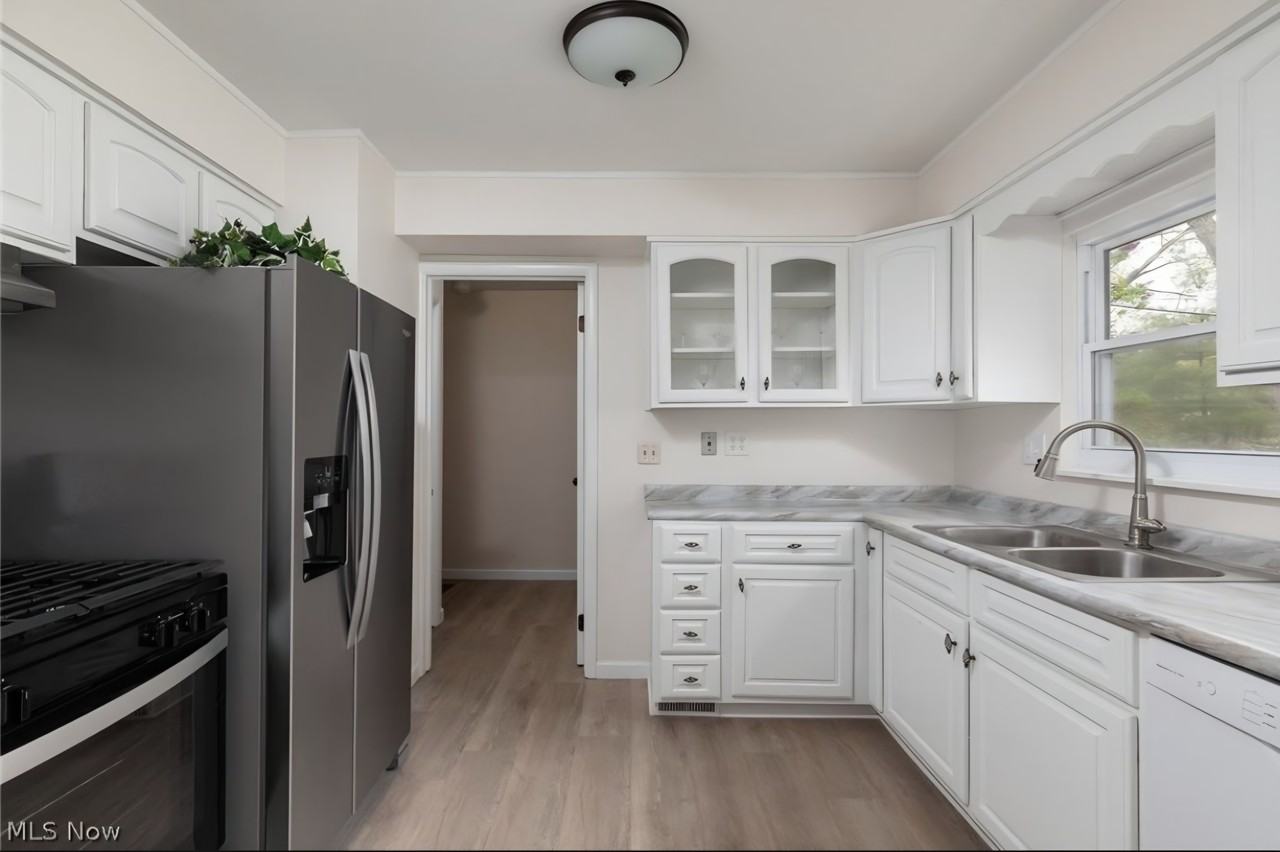 38276 Poplar Dr #NA - Photo 4 of 15