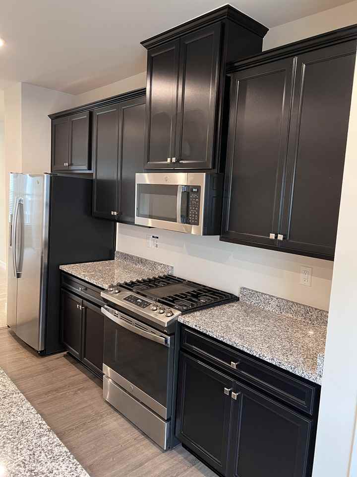 9218 Mallard Mills Dr #9218 - Photo 4 of 18