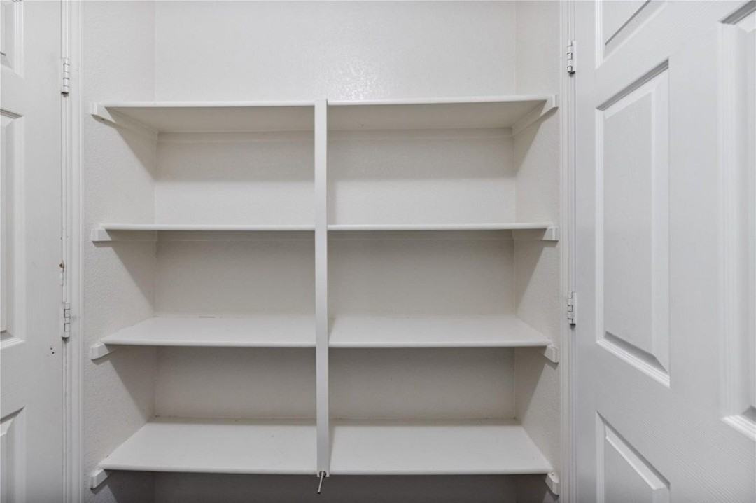 2048 Stagecoach Trl #NA - Photo 3 of 39