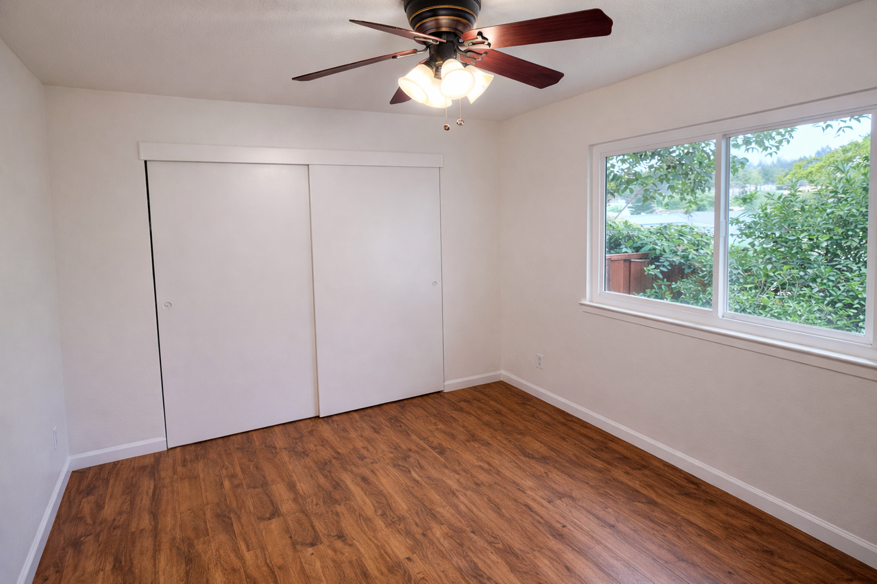 11754 Jones St #11754 - Photo 2 of 5