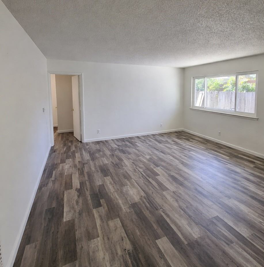 11752 Jones St #11752 - Photo 2 of 5