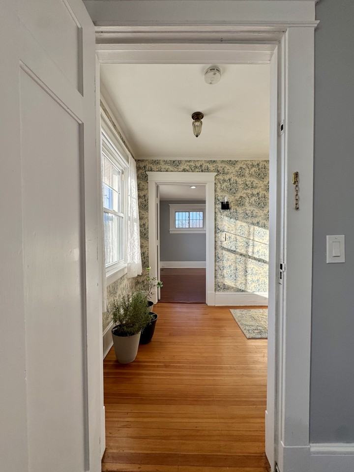 136 Maple Ave #2 - Photo 5 of 20