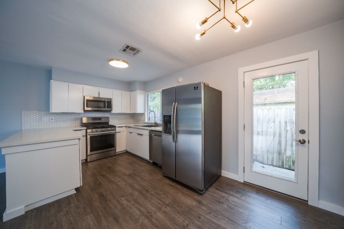 5400 Lishill Cv #A - Photo 5 of 28