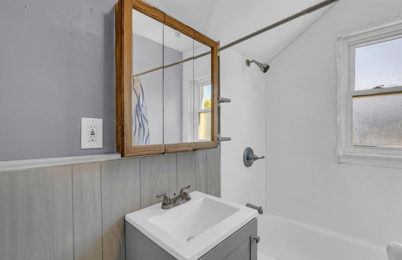 1583 Empire Ave #NA - Photo 7 of 11