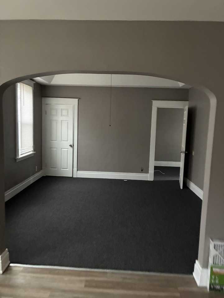 1202 Walden Ave #2 - Photo 4 of 7