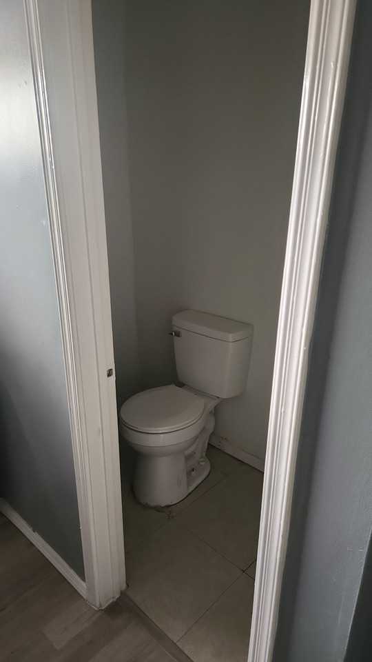 2312 Grant Ave - Photo 6 of 6