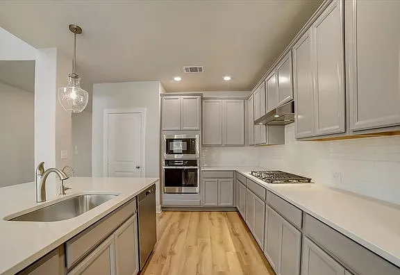 387 Borchers Blvd #NA - Photo 3 of 19