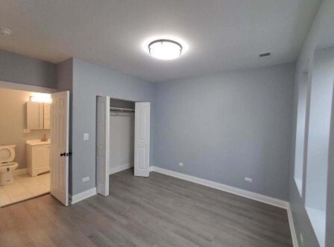 935 W Marquette Rd #2 - Photo 4 of 17