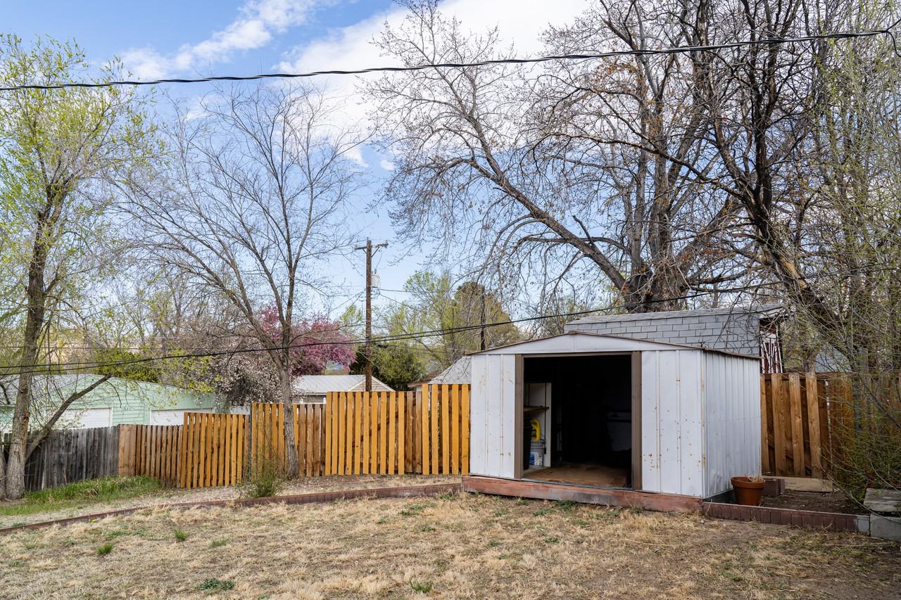 2208 Bonfoy Ave #NA - Photo 6 of 15