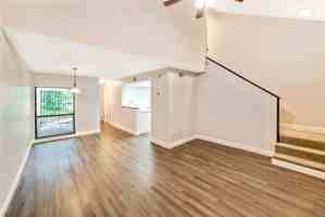 featured image of 4307 Sw 70th Ter #4307