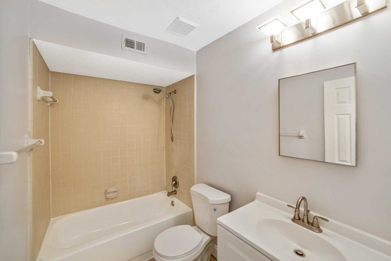 4307 Sw 70th Ter #4307 - Photo 6 of 16