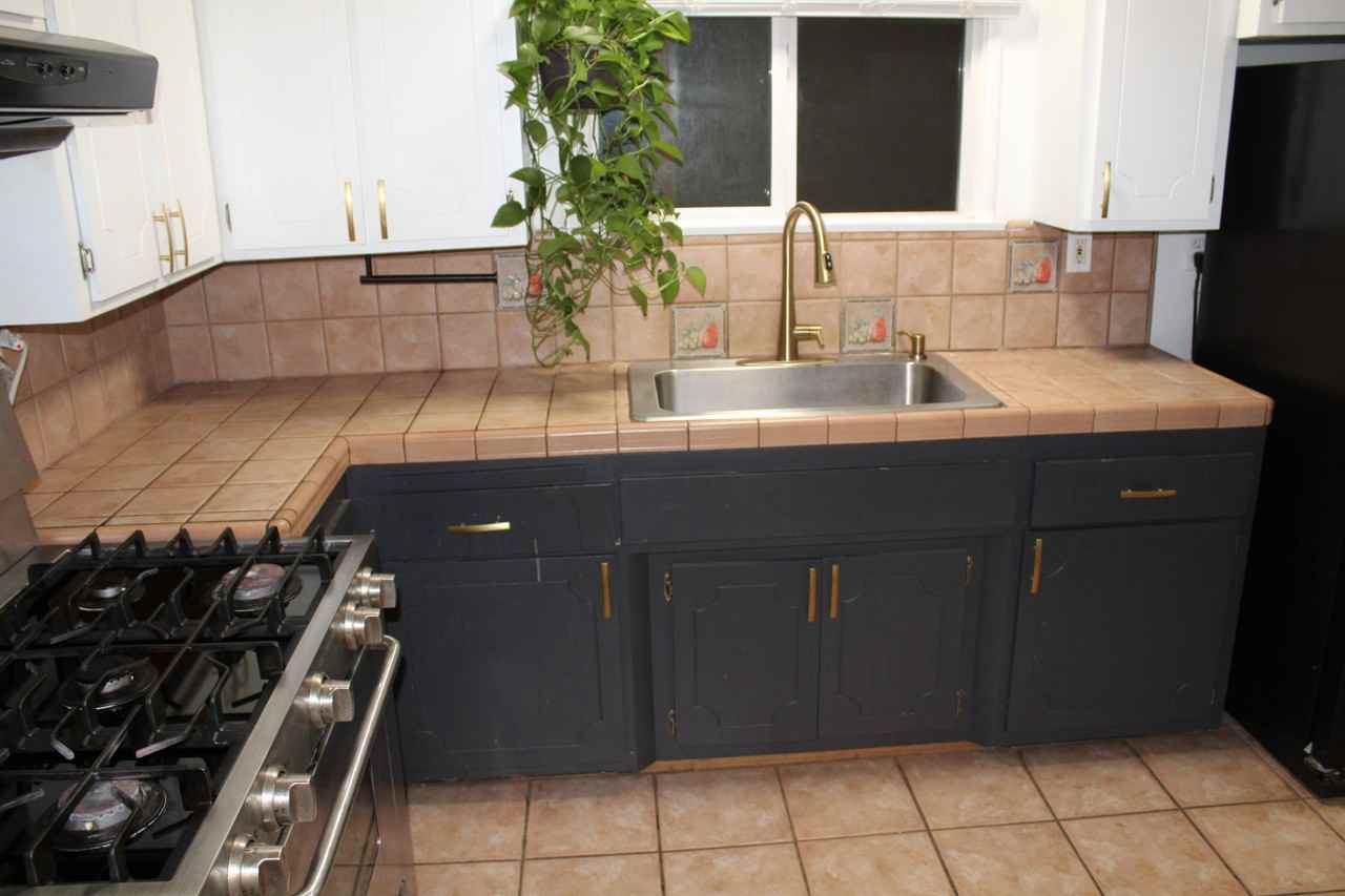 13716 Purche Ave #NA - Photo 4 of 16