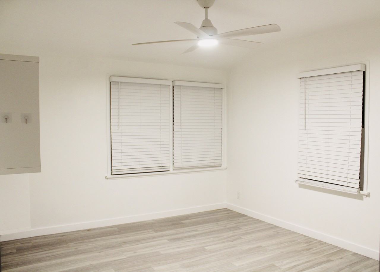 13716 Purche Ave #NA - Photo 7 of 16