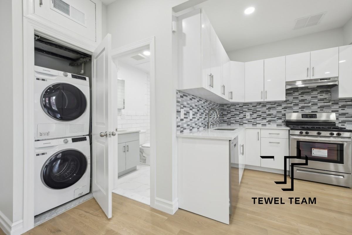 1697 Lexington Avenue #3A - Photo 3 of 25