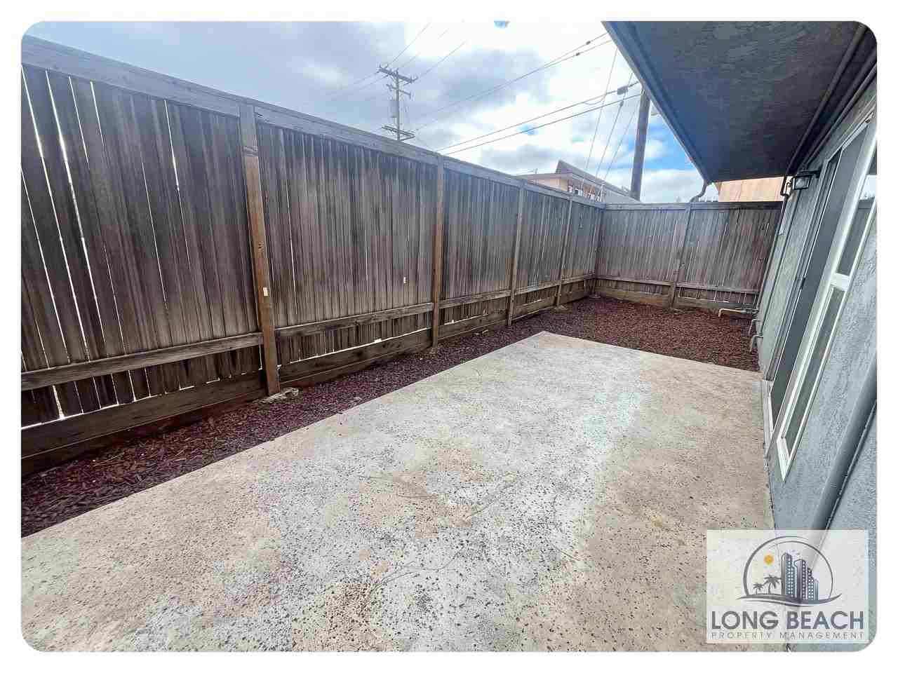 859 West 19th Street #9 - Photo 4 of 9