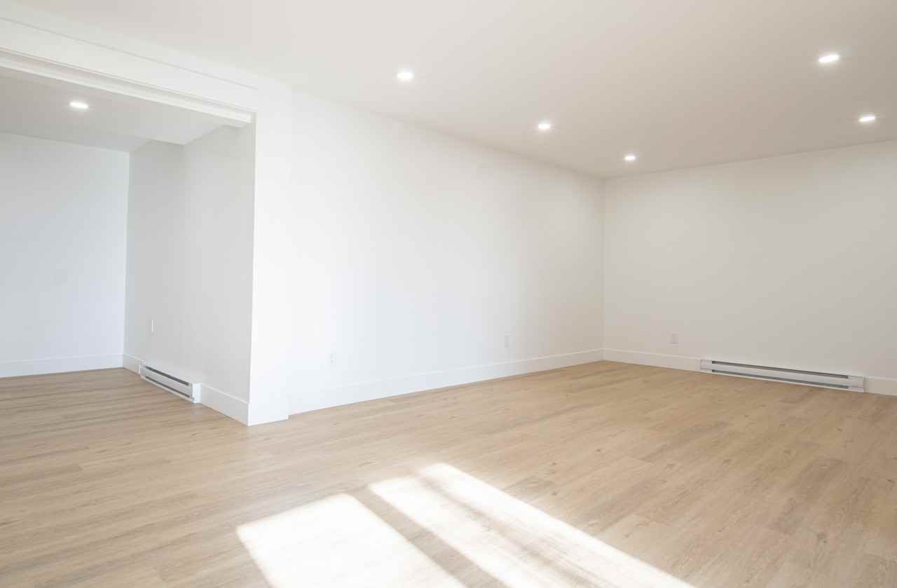 71 McAuley Drive #B - Photo 2 of 24