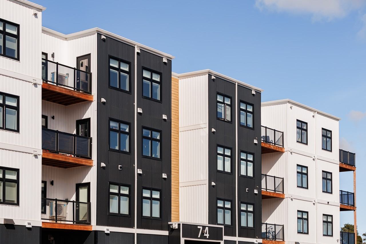 76 Kensington Road - Photo 7 of 14