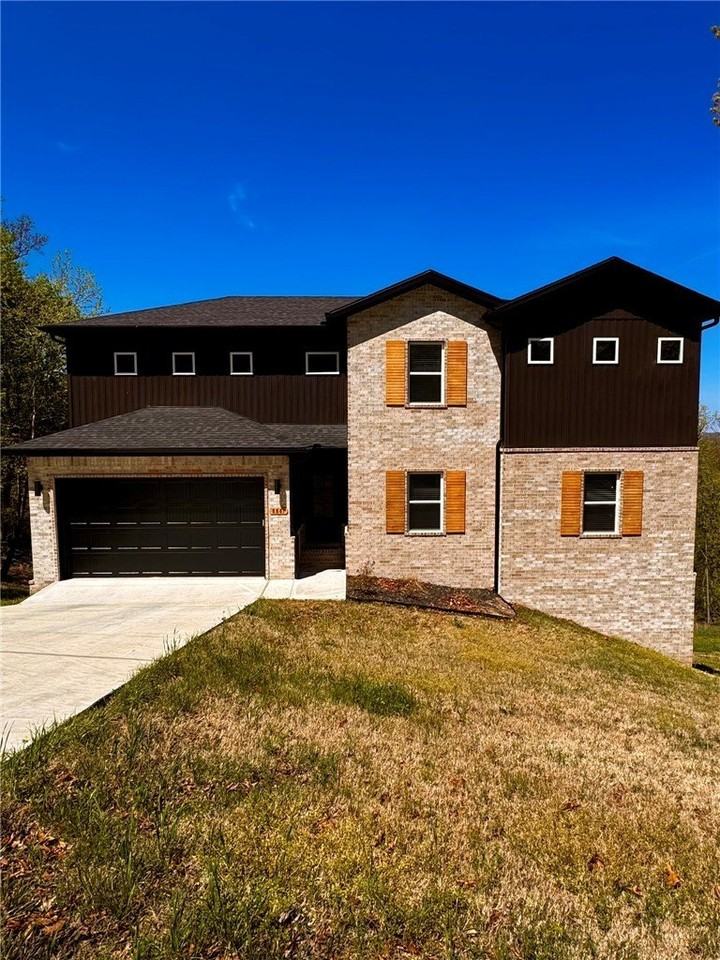 8881 Williams Rd - Photo 2 of 32