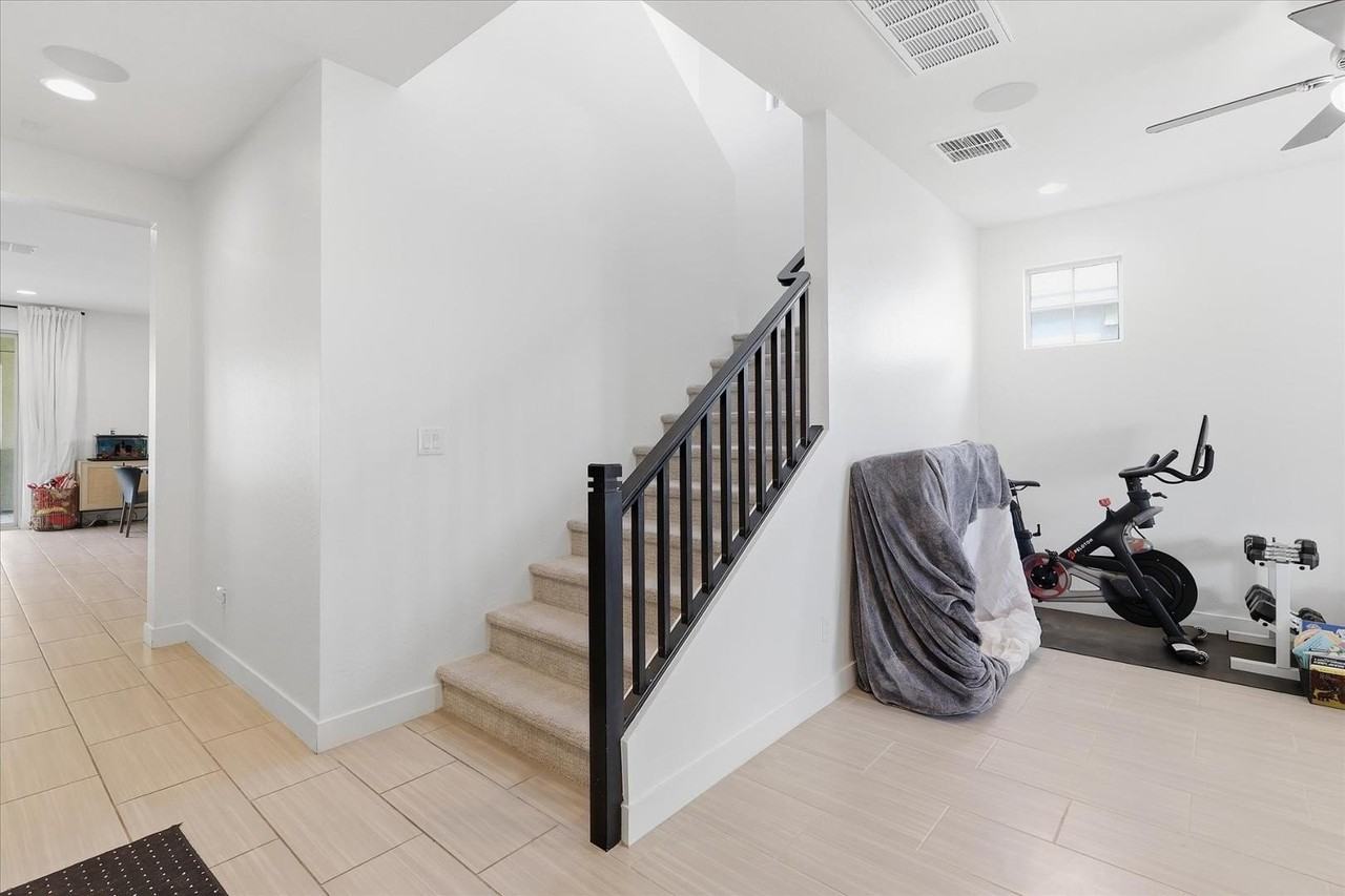 23022 E Estrella Rd - Photo 3 of 46