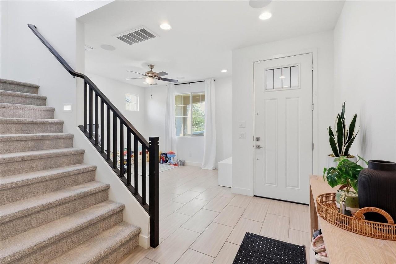 23022 E Estrella Rd - Photo 6 of 46