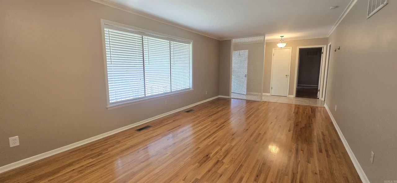 7200 Apache Rd - Photo 4 of 19