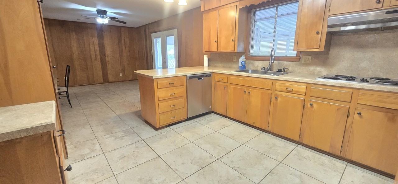 7200 Apache Rd - Photo 5 of 19