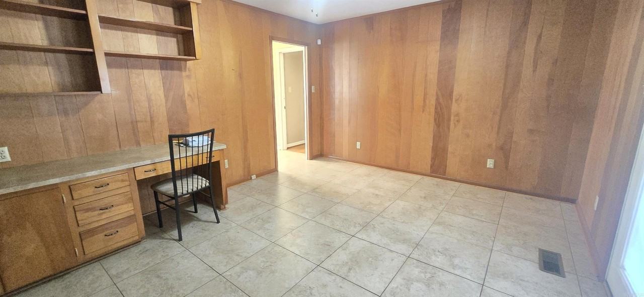 7200 Apache Rd - Photo 7 of 19