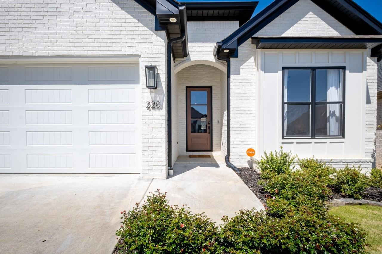 220 Copper Way - Photo 5 of 48