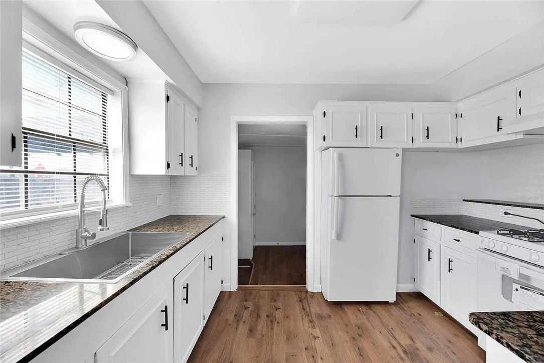 4201 Junior Ter - Photo 6 of 16