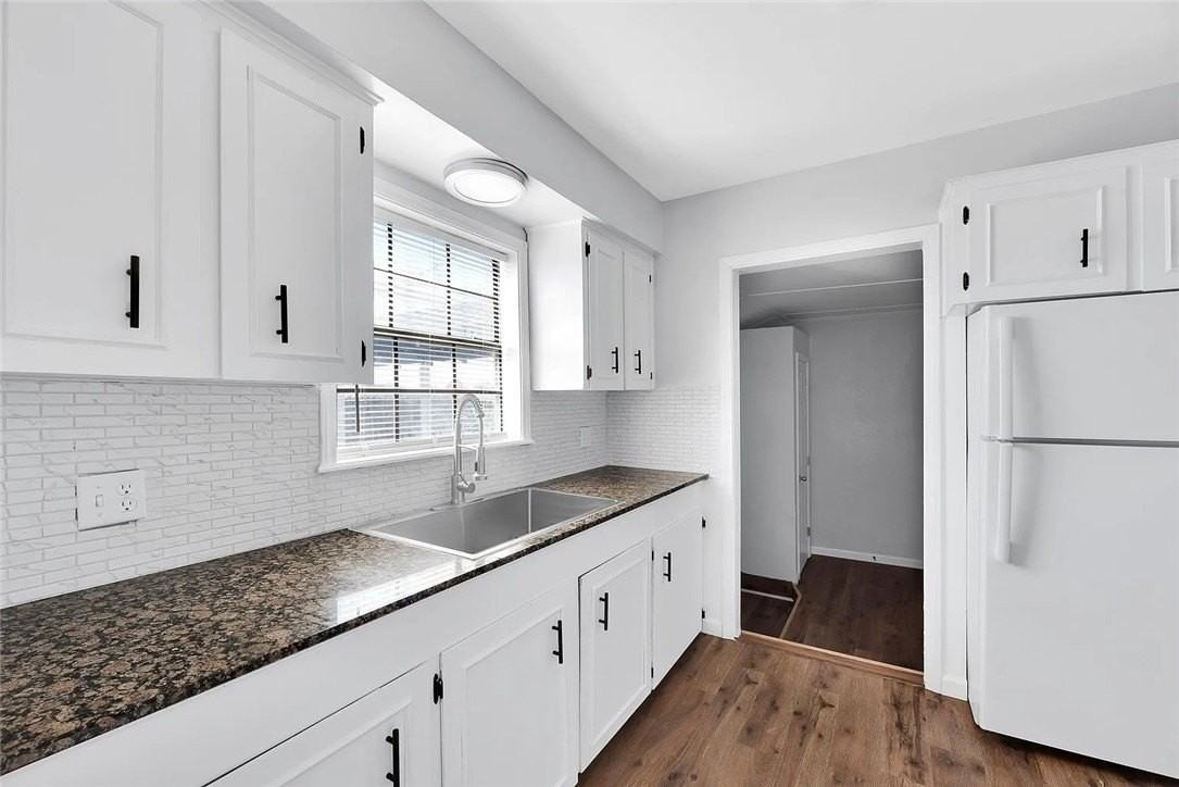 4201 Junior Ter - Photo 7 of 16