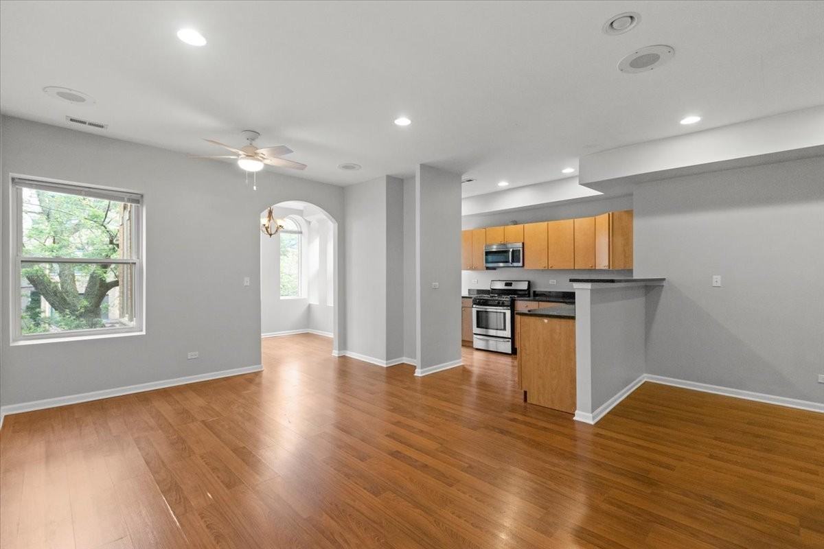 7717 N Marshfield Ave #1 - Photo 5 of 19