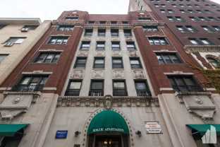 425 W Roscoe St #509 - Photo 1 of 1