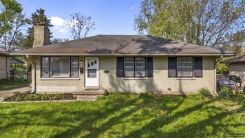 featured image of 257 Zandale Dr #1