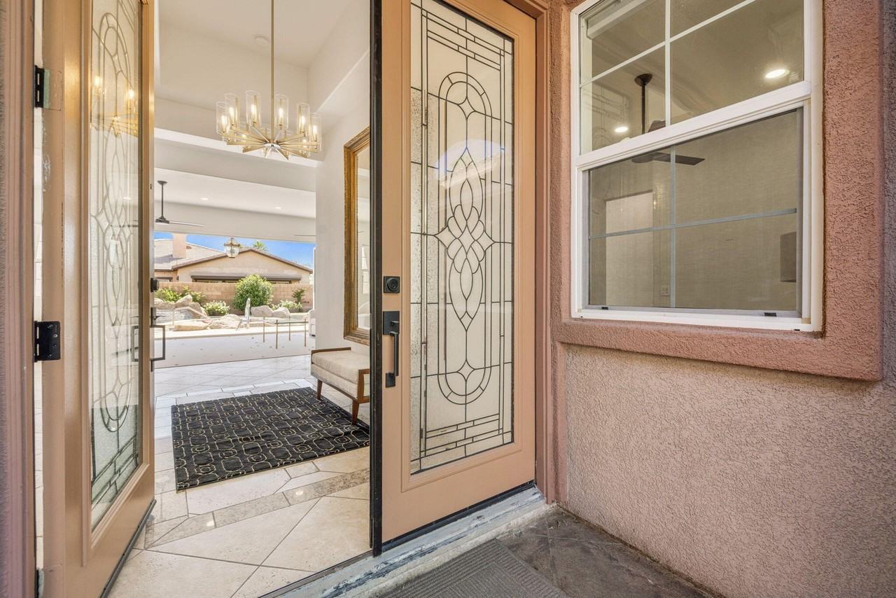 57806 Cantata Dr - Photo 5 of 50