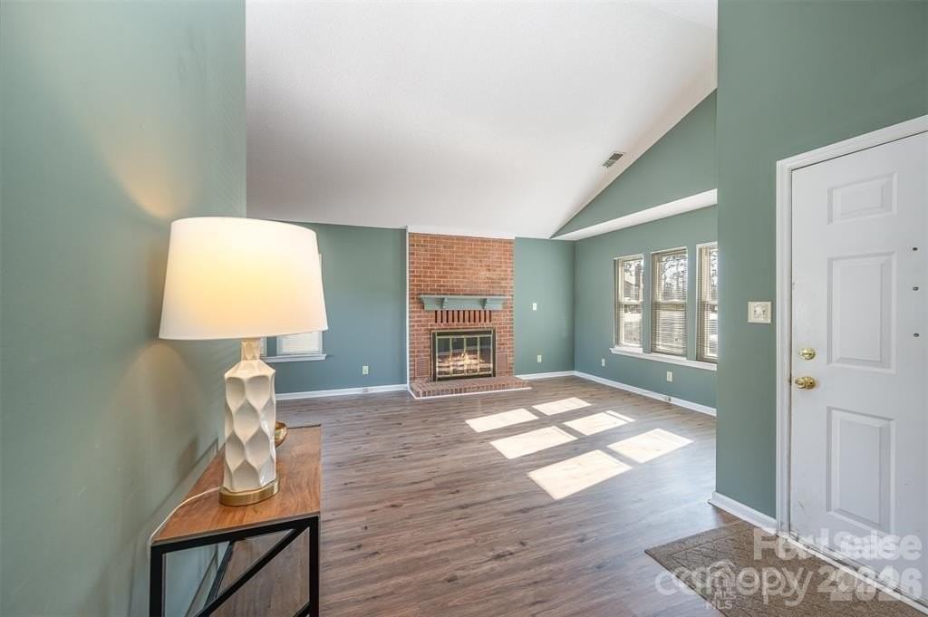 2745 Von Thuringer Ct - Photo 3 of 28