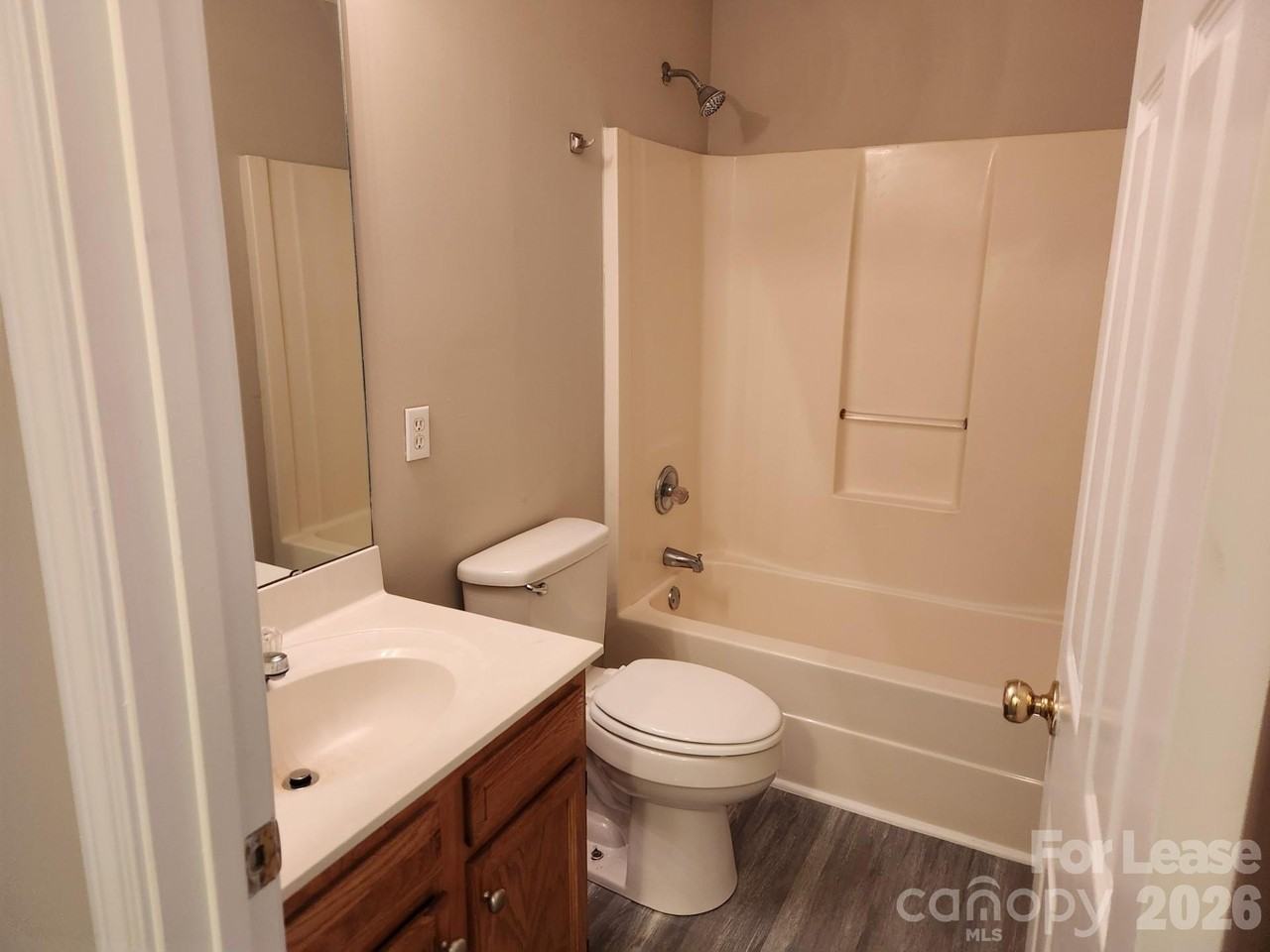 159 Pounds Ave Sw - Photo 6 of 10