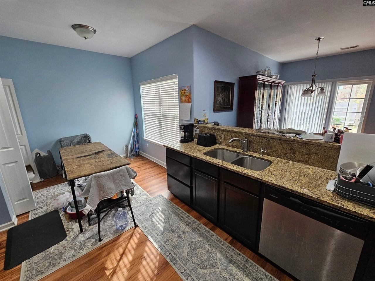 136 Cordage Dr - Photo 3 of 21