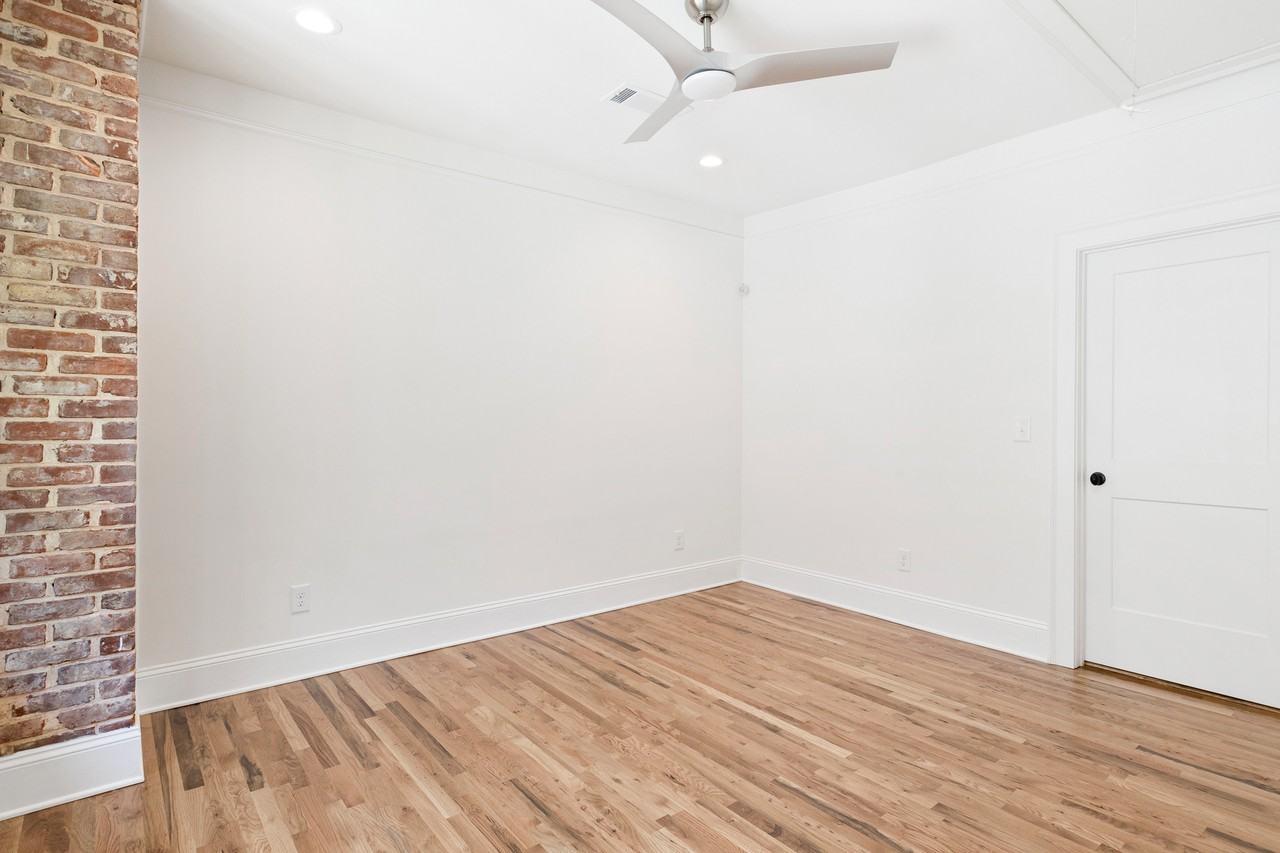 512 Ralph Mcgill Blvd Ne #4 - Photo 2 of 11