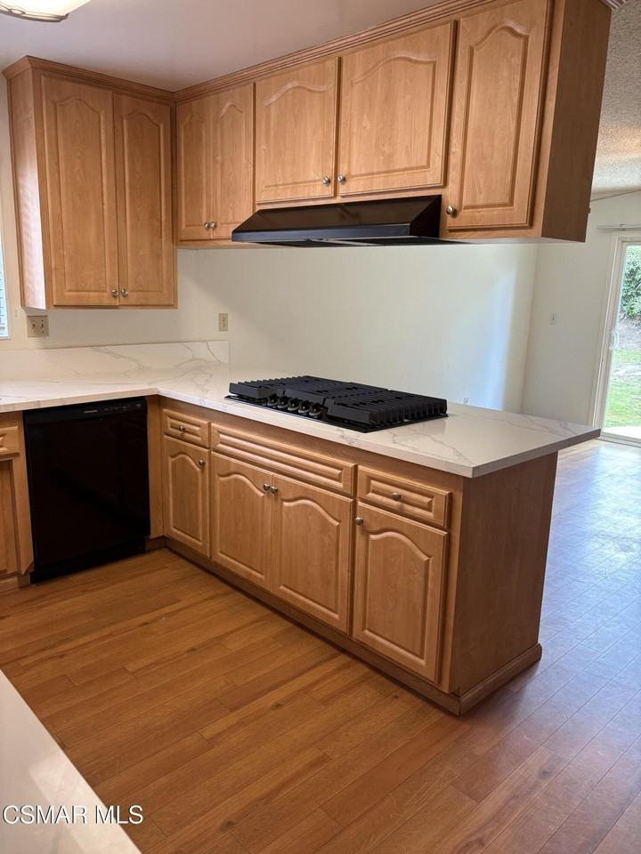 5780 Lake Lindero Dr - Photo 5 of 22