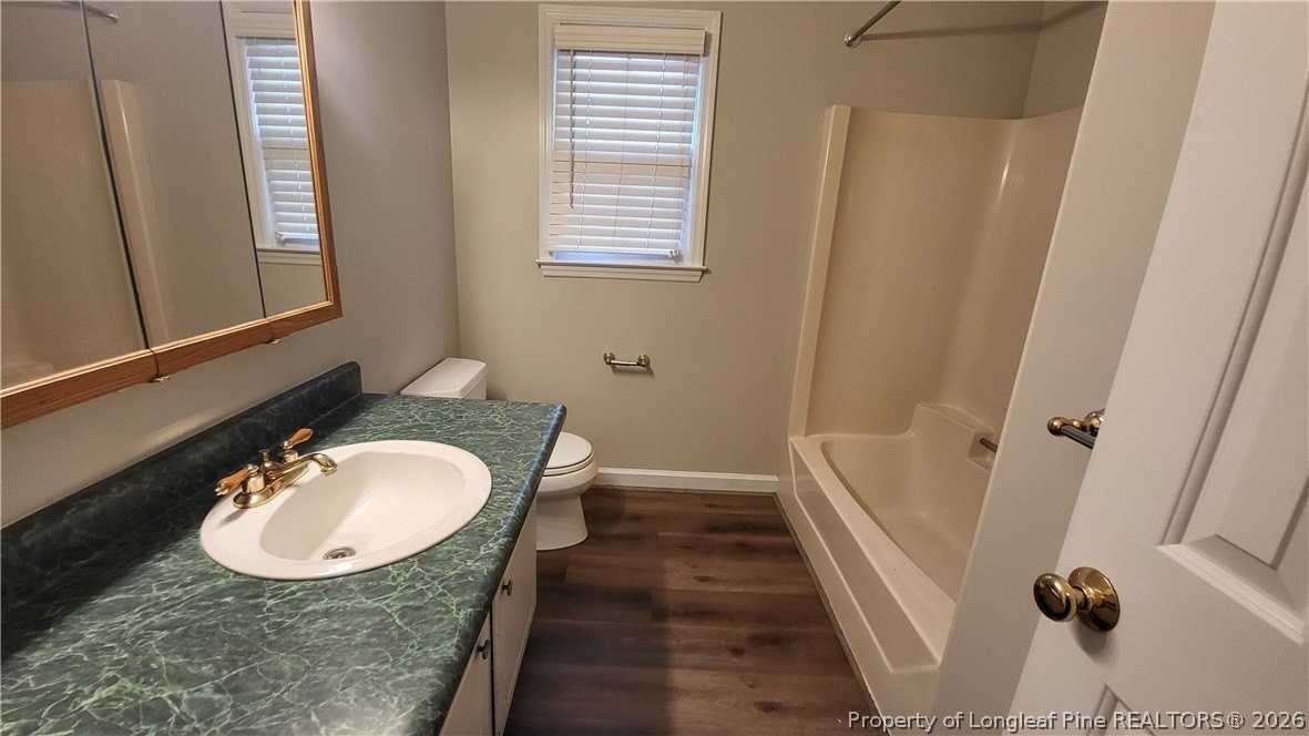 303 W 23rd St - Photo 7 of 12